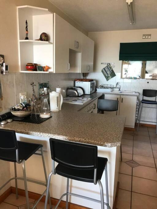 Seaviews From Arrowood Apartment Plettenberg Bay Bagian luar foto