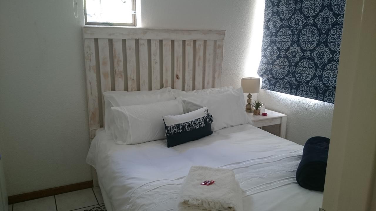 Seaviews From Arrowood Apartment Plettenberg Bay Bagian luar foto
